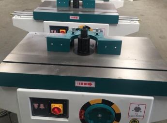 Máy tubi bàn đẩy