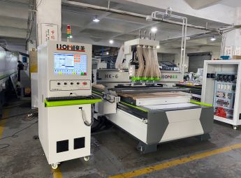 Máy Cắt CNC 4 Đầu Homi