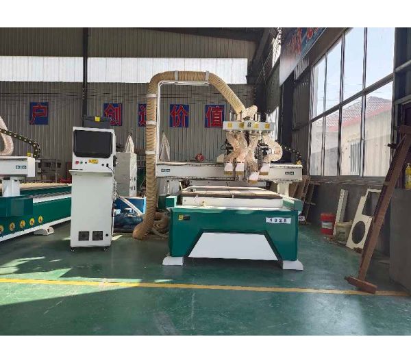 Máy Cắt CNC 4 Đầu
