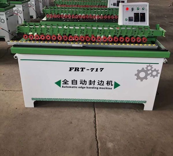 Máy Dán Cạnh 4 Chức Năng Có Băng Tải