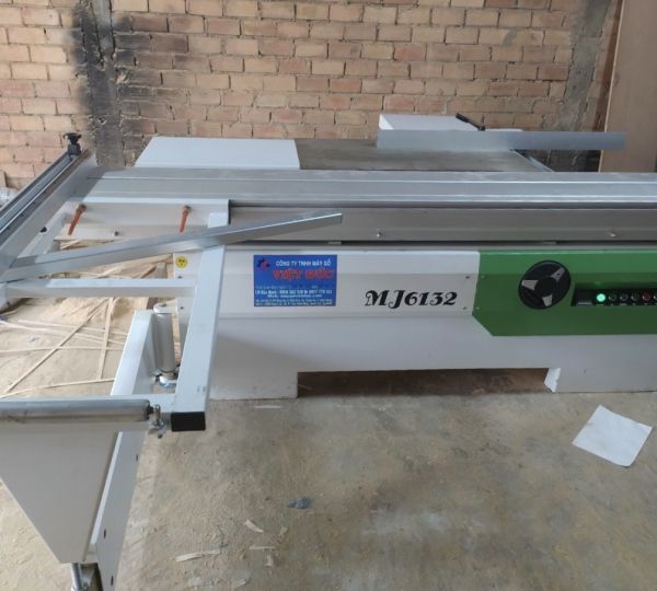 MÁY CƯA BÀN TRƯỢT MJ6132 LÊN XUỐNG LƯỠI TỰ ĐỘNG