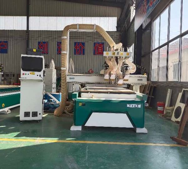 Máy Cắt CNC 4 Đầu